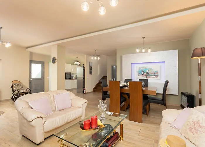 Ammos 빌라 아판토우